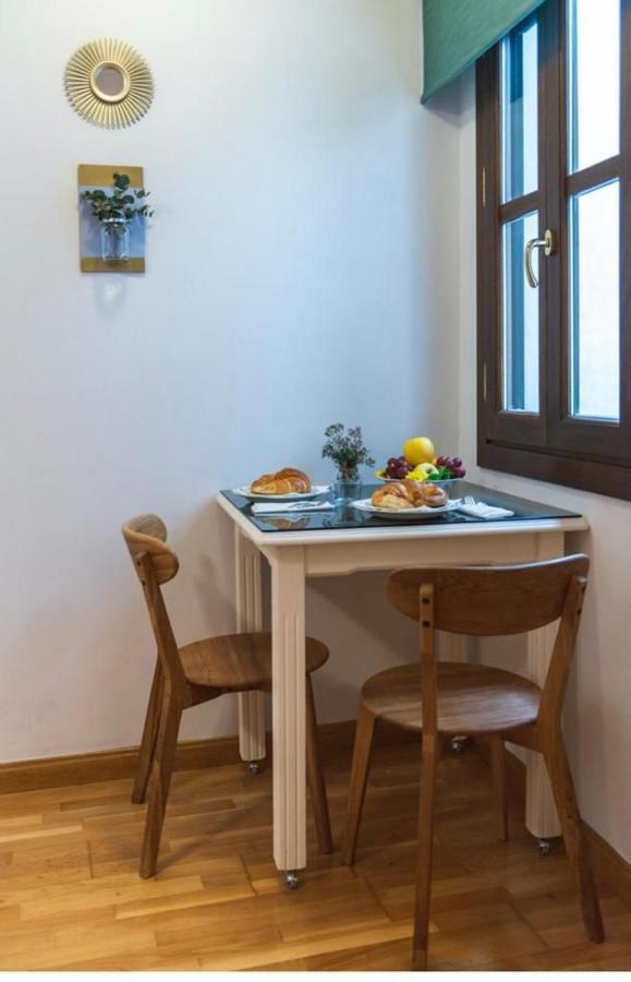 Апартаменты Adorable Apartamento Centro Гранада Экстерьер фото